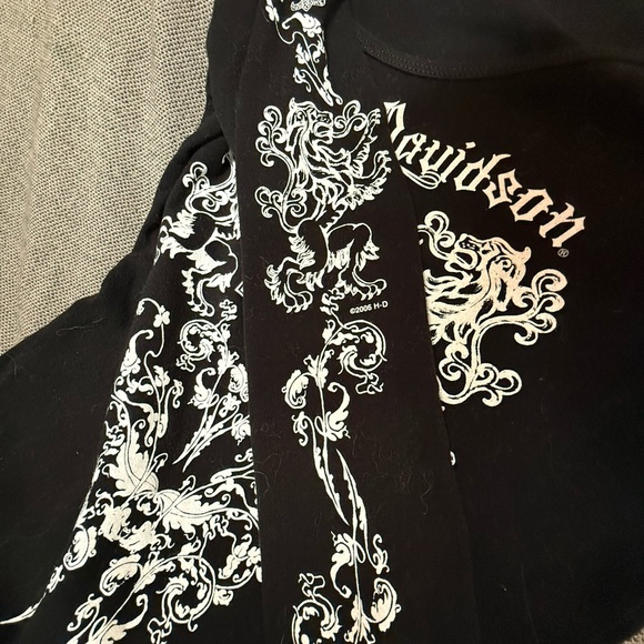 Harley-Davidson Black Shirt with Orange Logo - Picture 5 of 5